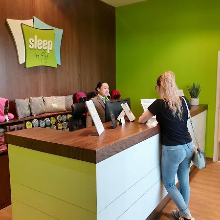 Отель Sleep 'N Fly Sleep Lounge, D-Gates Terminal 1 - Transit Only Дубай Экстерьер фото