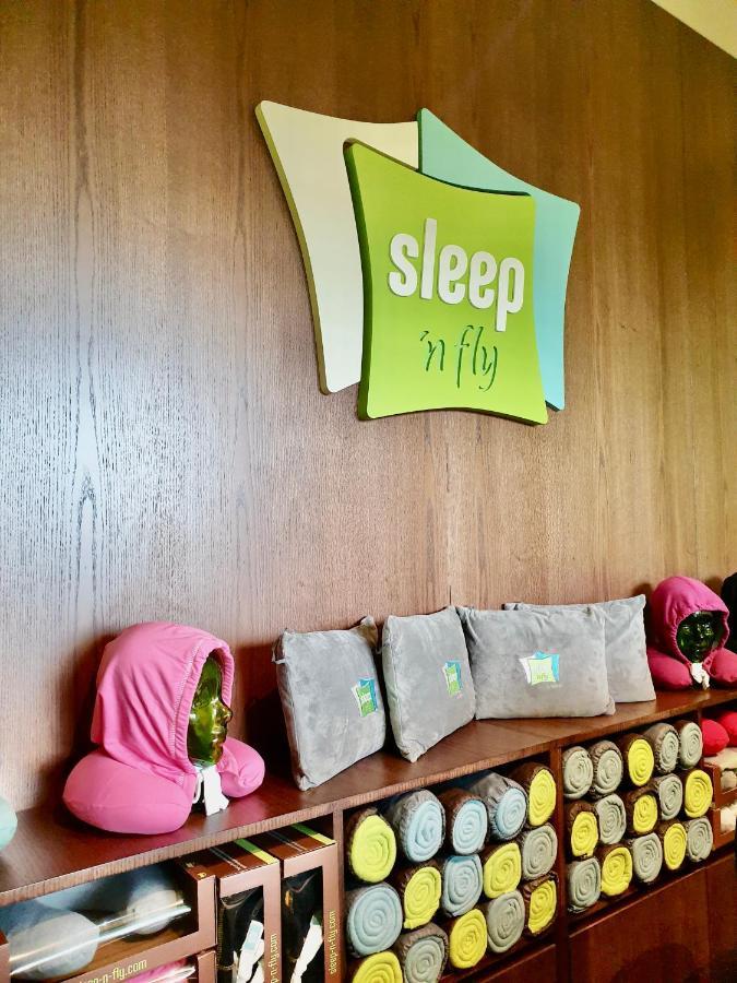 Отель Sleep 'N Fly Sleep Lounge, D-Gates Terminal 1 - Transit Only Дубай Экстерьер фото